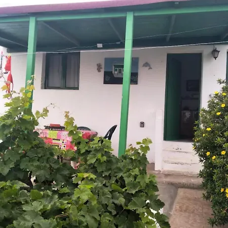 Casa Antonia Reyes *
