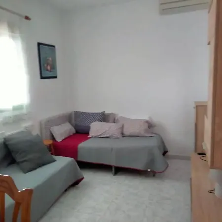 Casa Antonia Reyes *